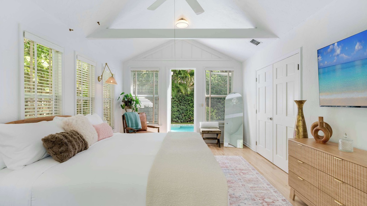 Photo of Bedroom in Southwest Coconut Grove