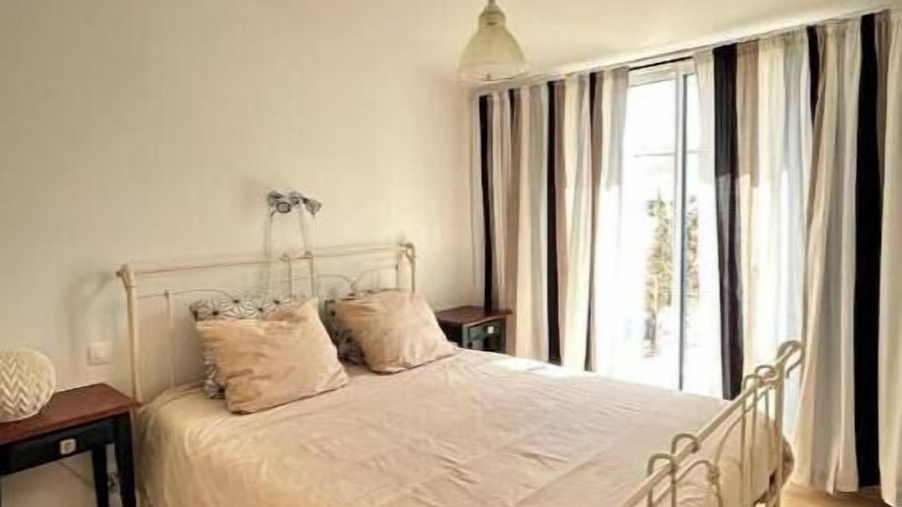 Photo of Bedroom in Saint-Jean-de-Monts