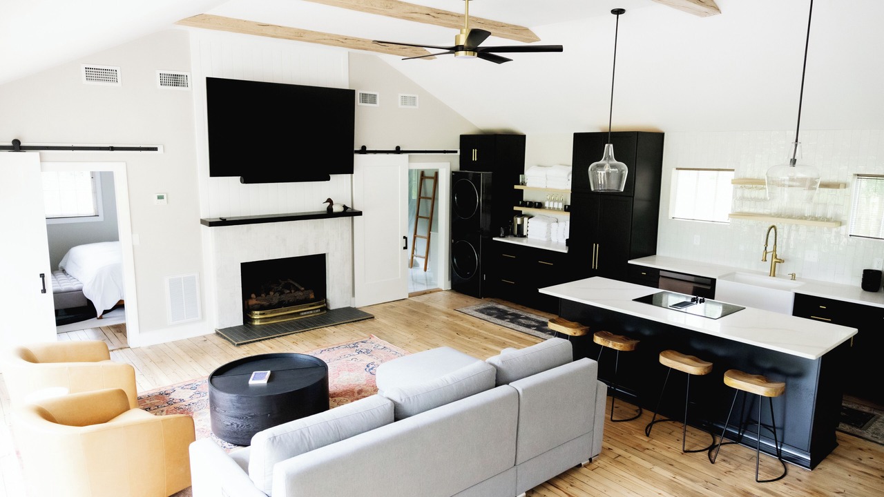 Photo of Livingroom in Midlothian