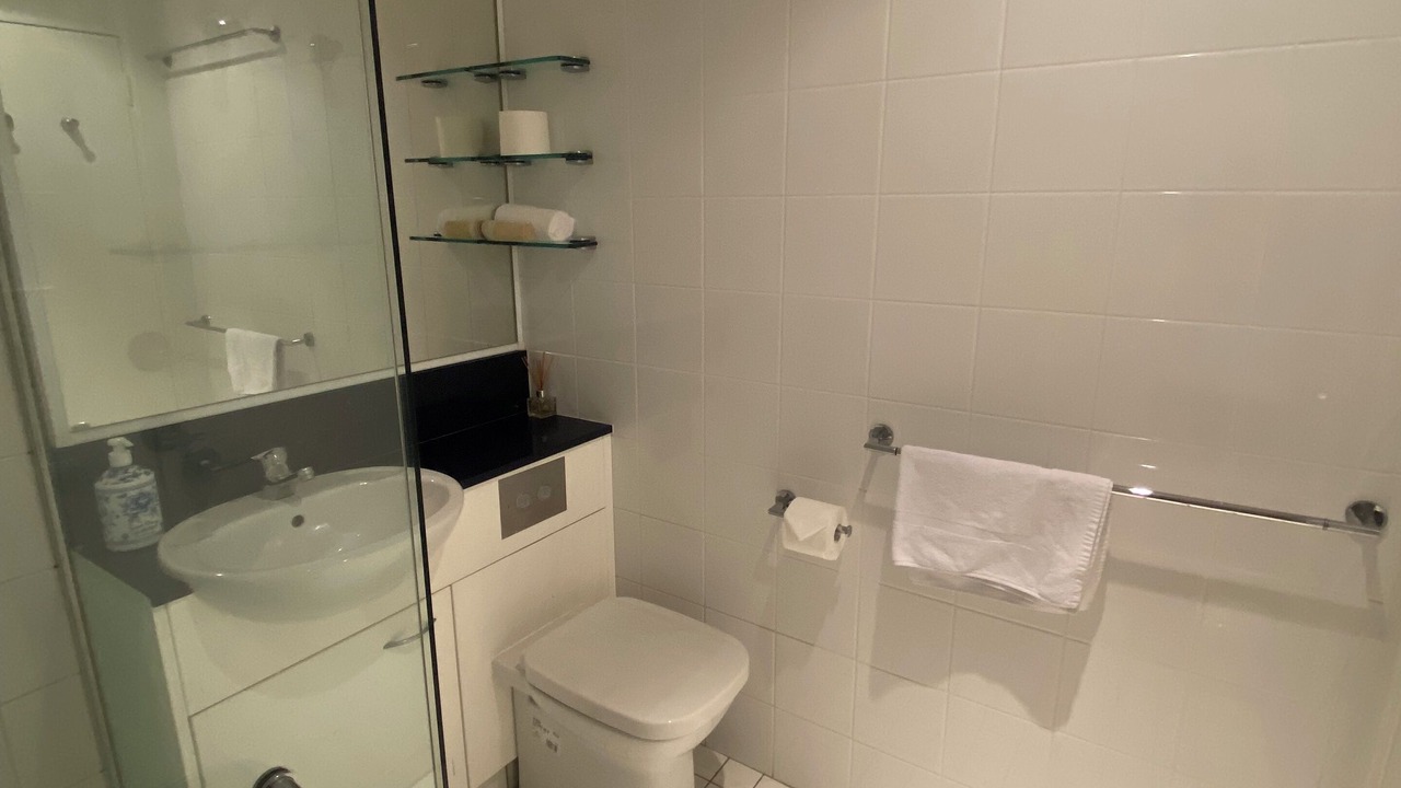 Photo of Bathroom in McMahons Point