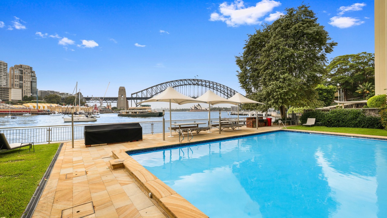 Photo of Outdoor in McMahons Point