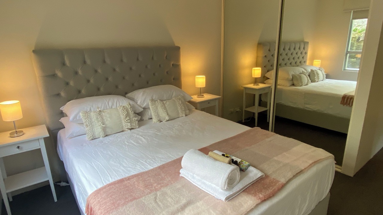Photo of Bedroom in McMahons Point