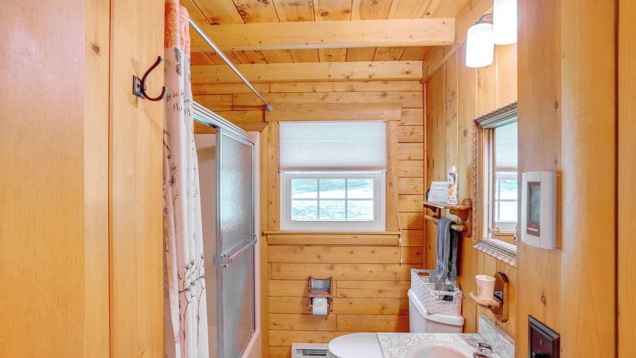 Photo of Bathroom in Glendale