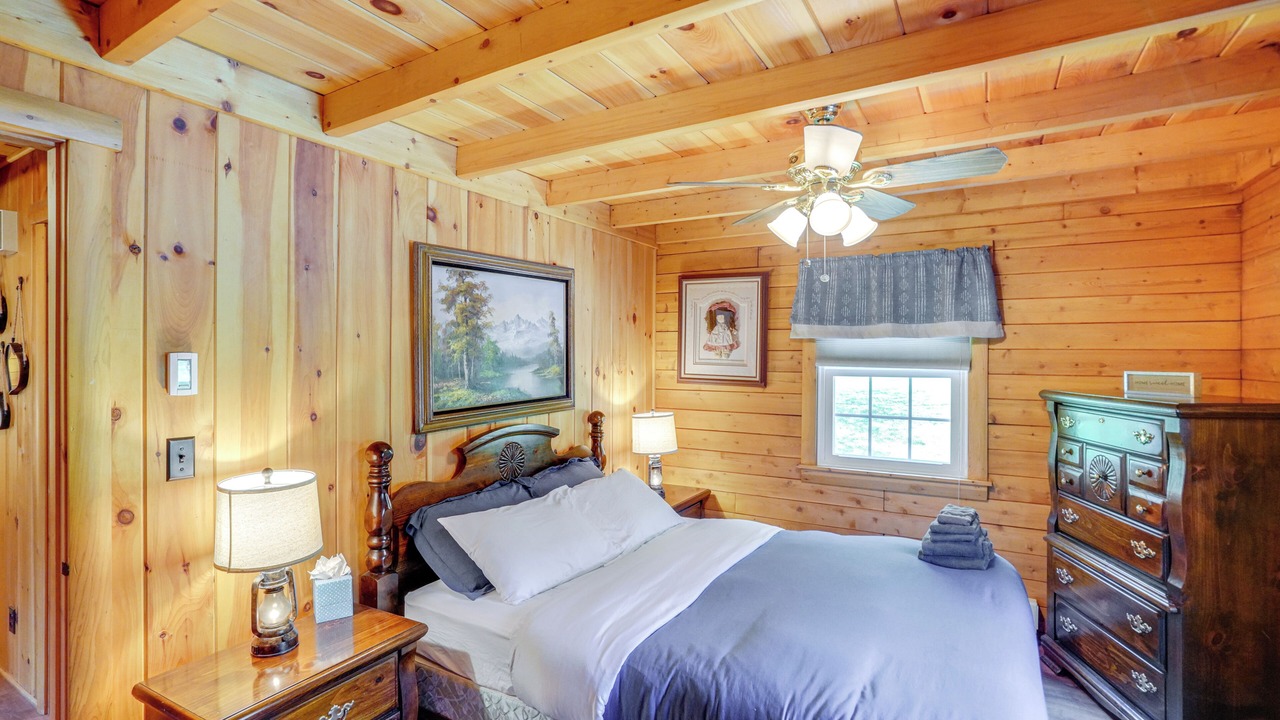 Photo of Bedroom in Glendale