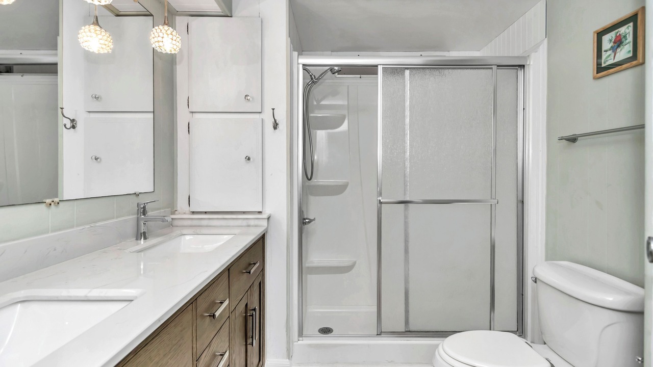 Photo of Bathroom in Dunnellon