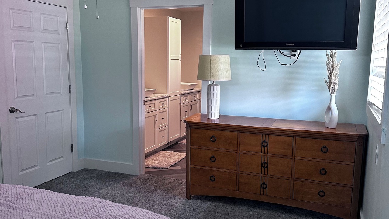 Photo of Bedroom in Wolcottville