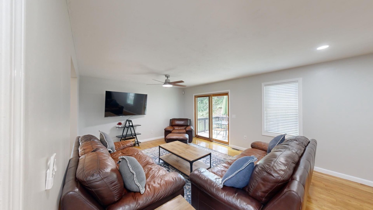 Photo of Livingroom in Worcester