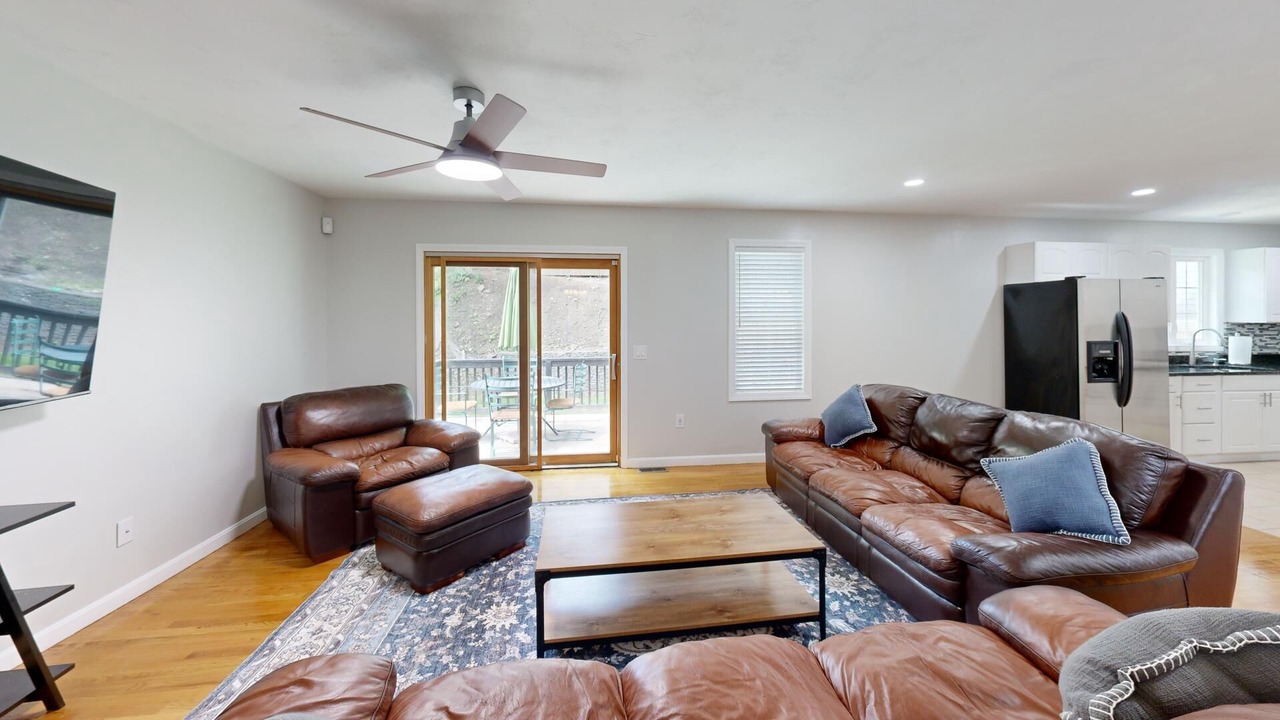 Photo of Livingroom in Worcester