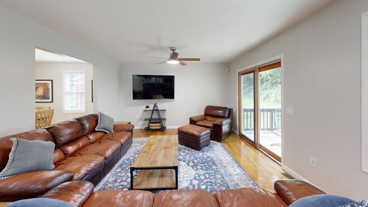 Photo of Livingroom in Worcester