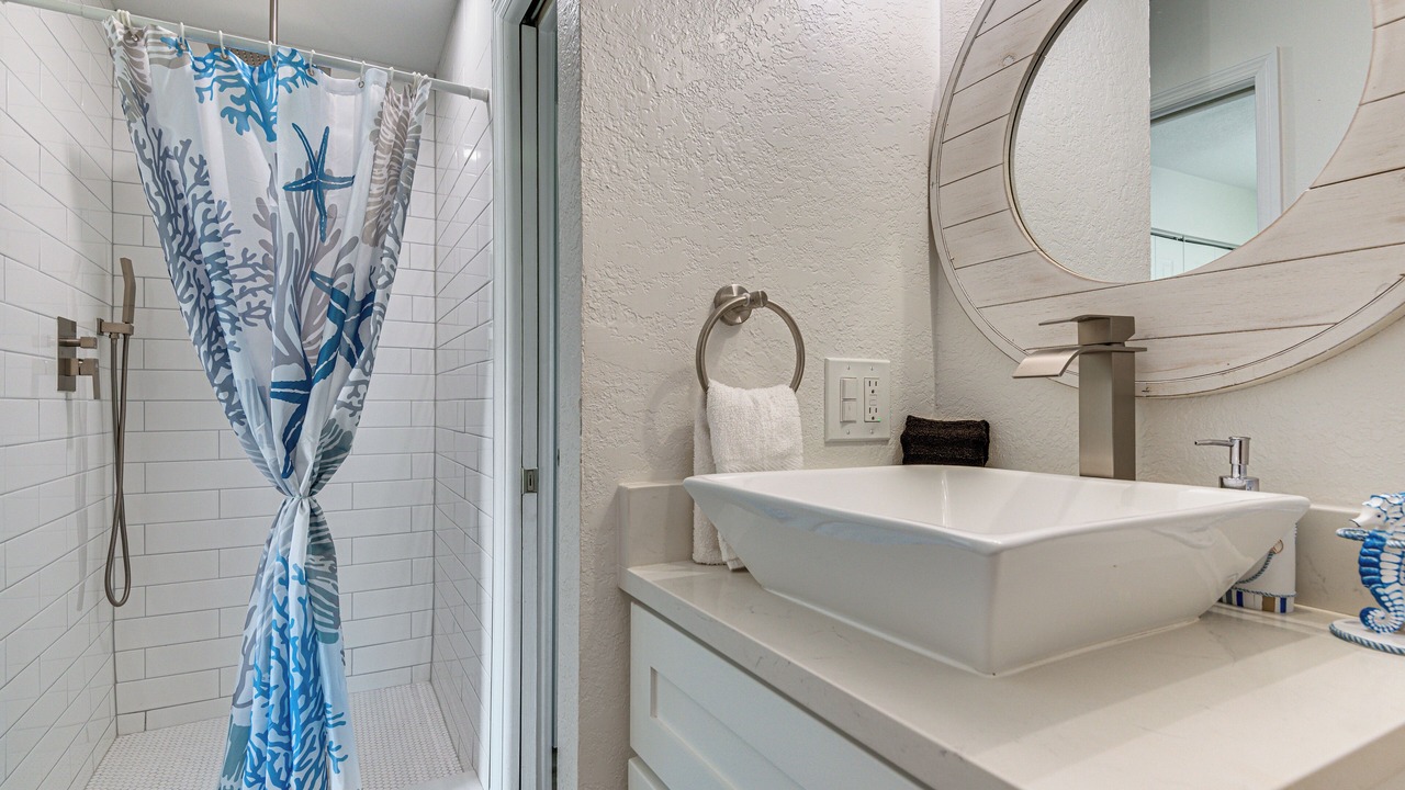 Photo of Bathroom in Venetian Way