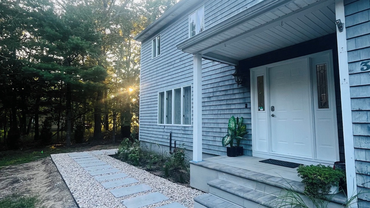 Photo of Outdoor in Riverhead