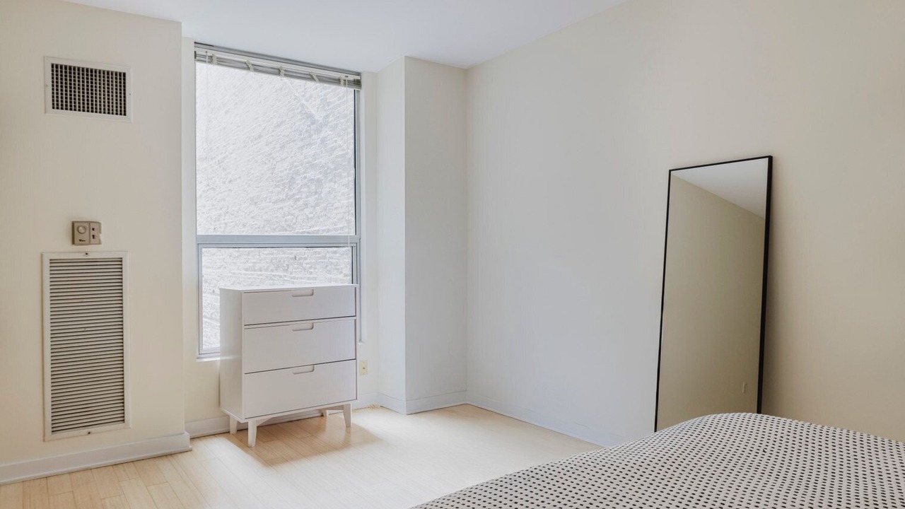 Photo of Bedroom in Theatre District