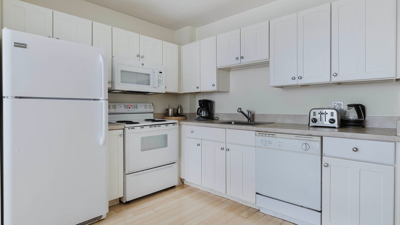 Photo of Kitchen in Theatre District