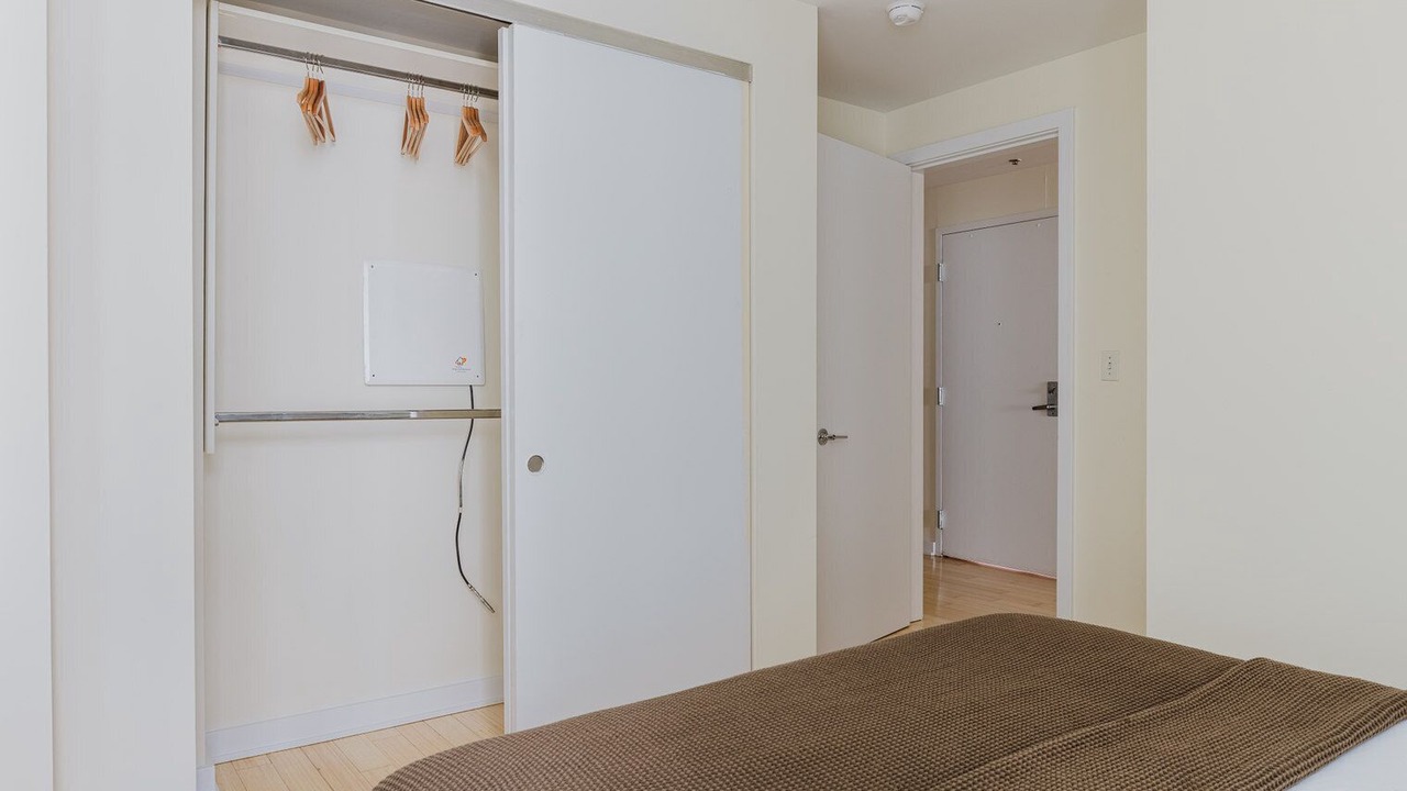Photo of Bedroom in Theatre District