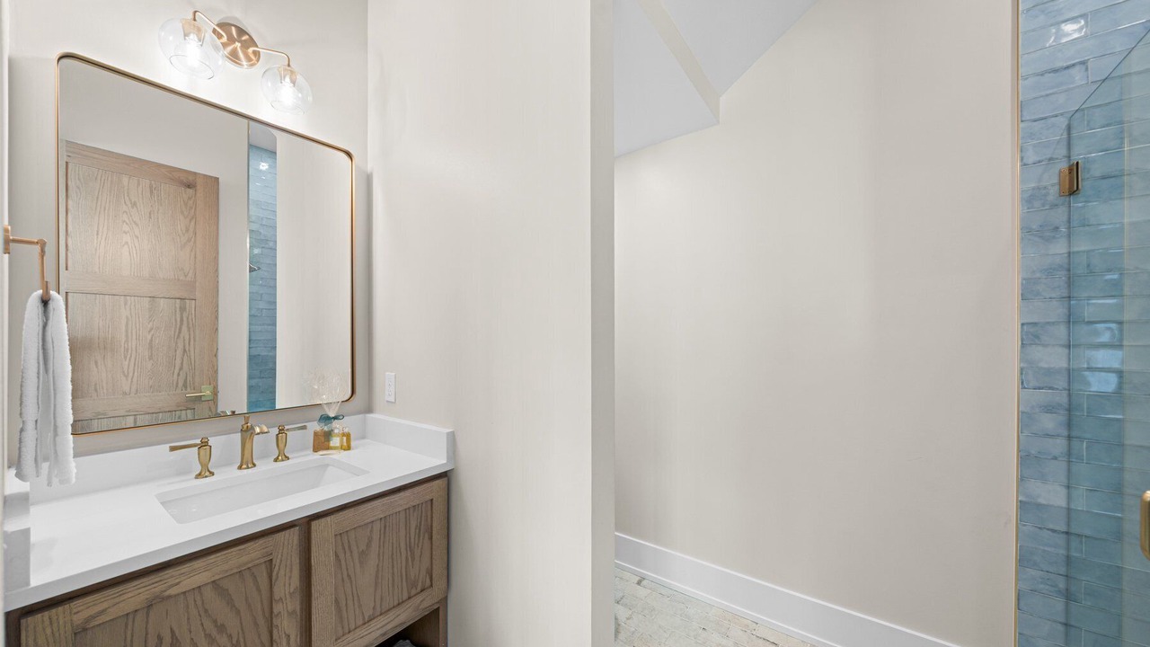 Photo of Bathroom in Laguna Beach