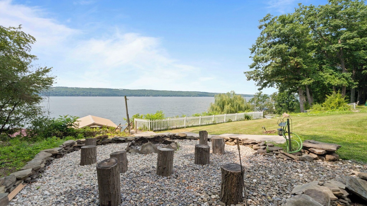 Photo of Outdoor in Valois