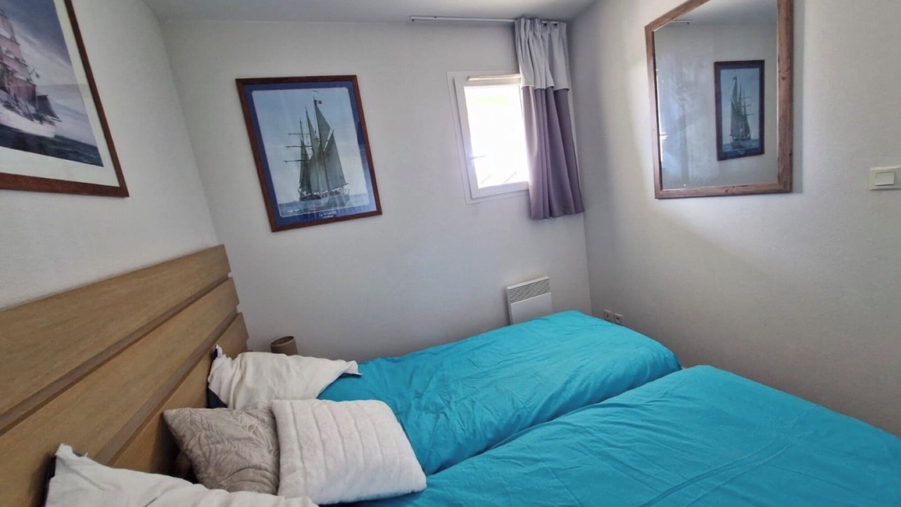 Photo of Bedroom in Sables-d'Or-les-Pins