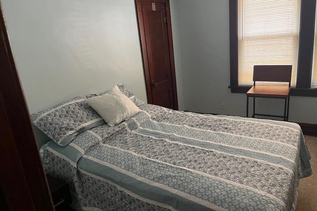 Photo of Bedroom in Whiting