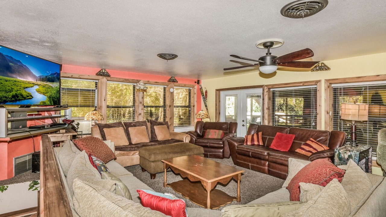 Photo of Livingroom in Dunnellon