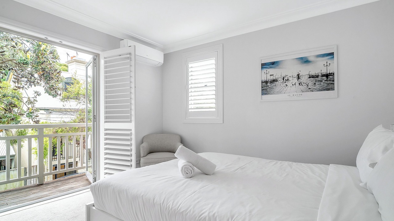 Photo of Bedroom in Newtown
