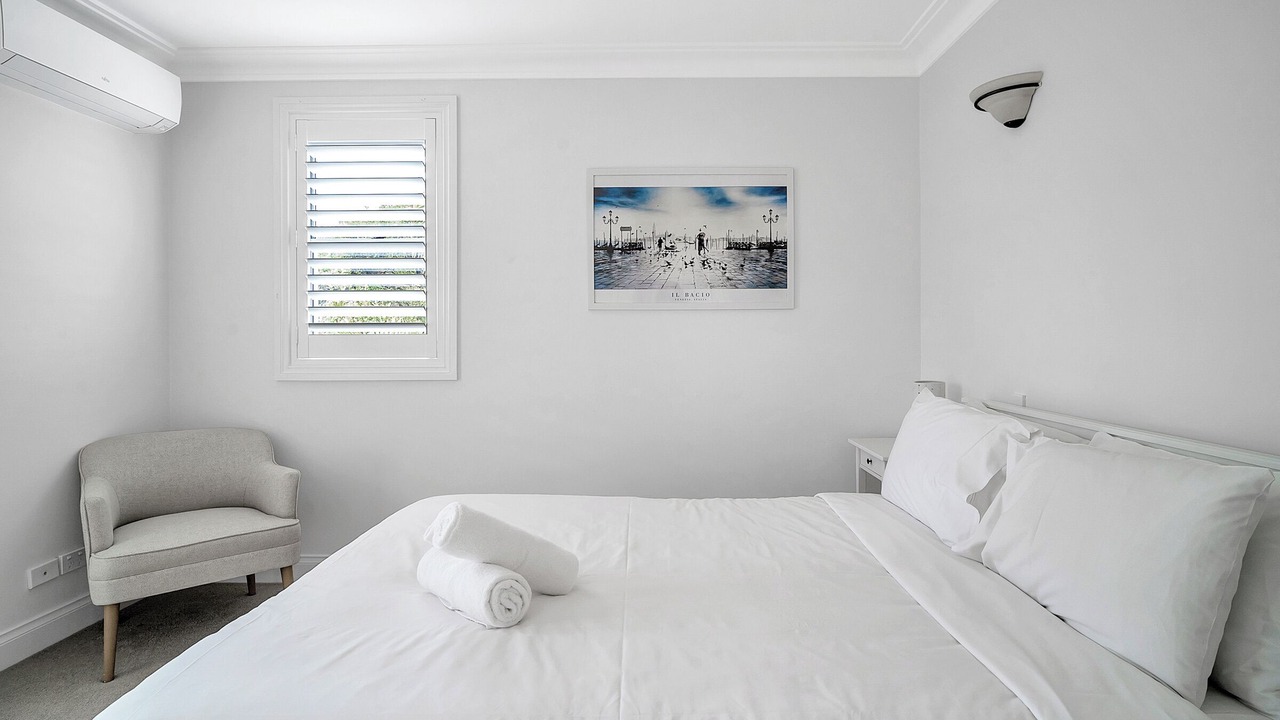 Photo of Bedroom in Newtown