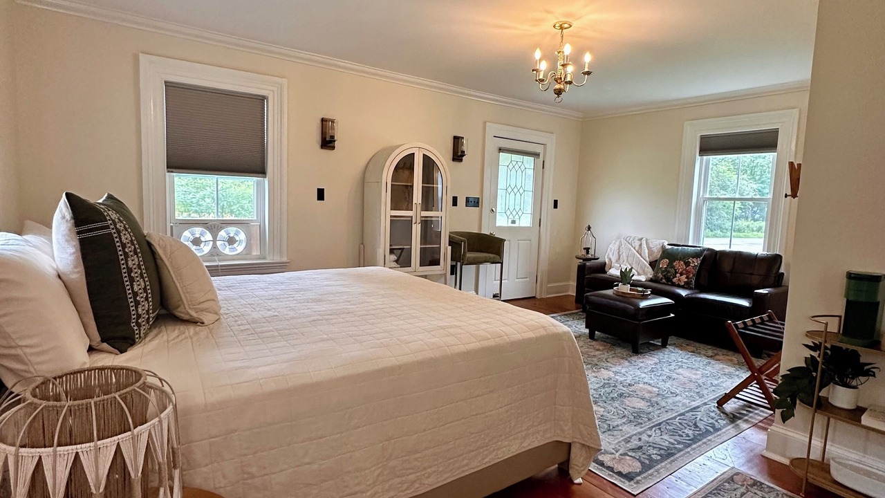 Photo of Bedroom in Lebanon Springs