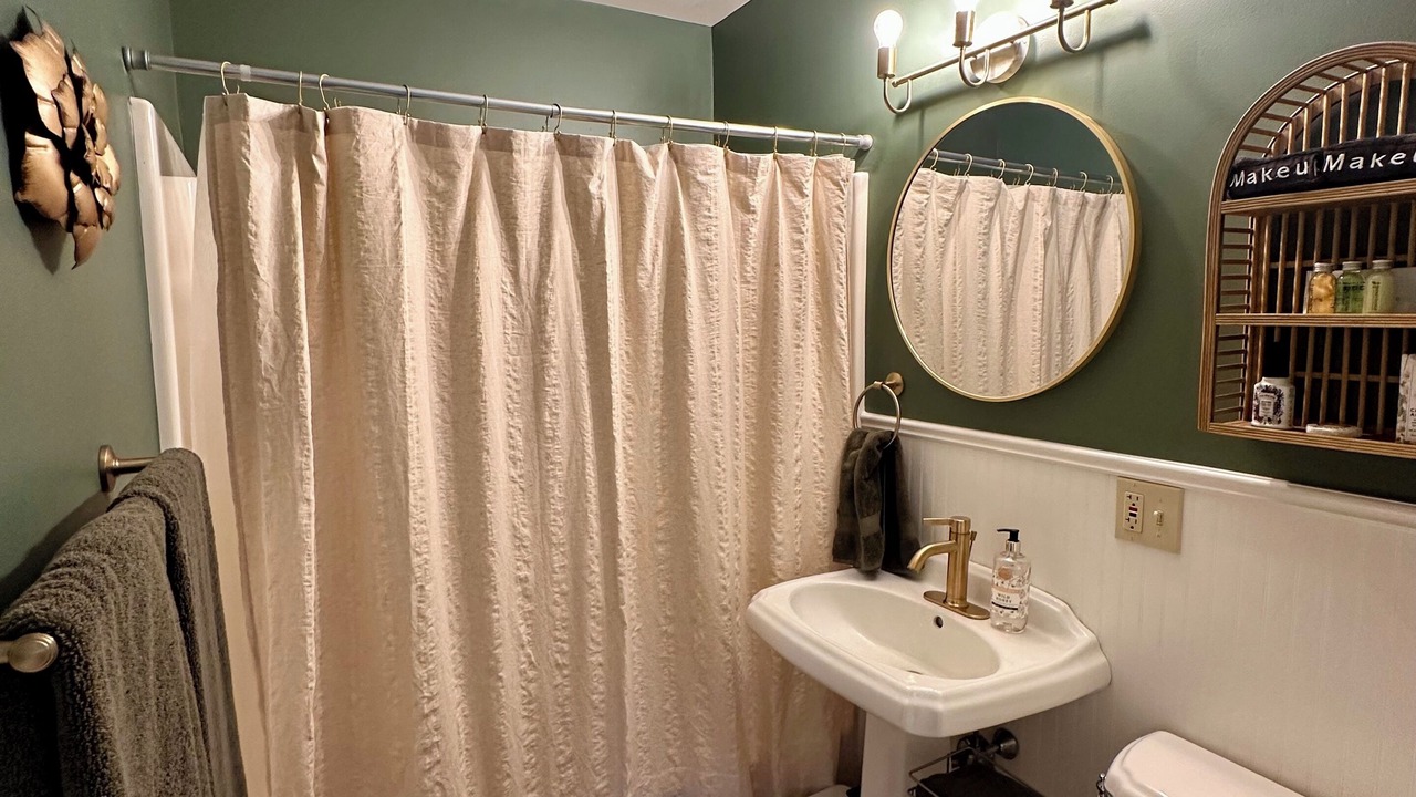 Photo of Bathroom in Lebanon Springs