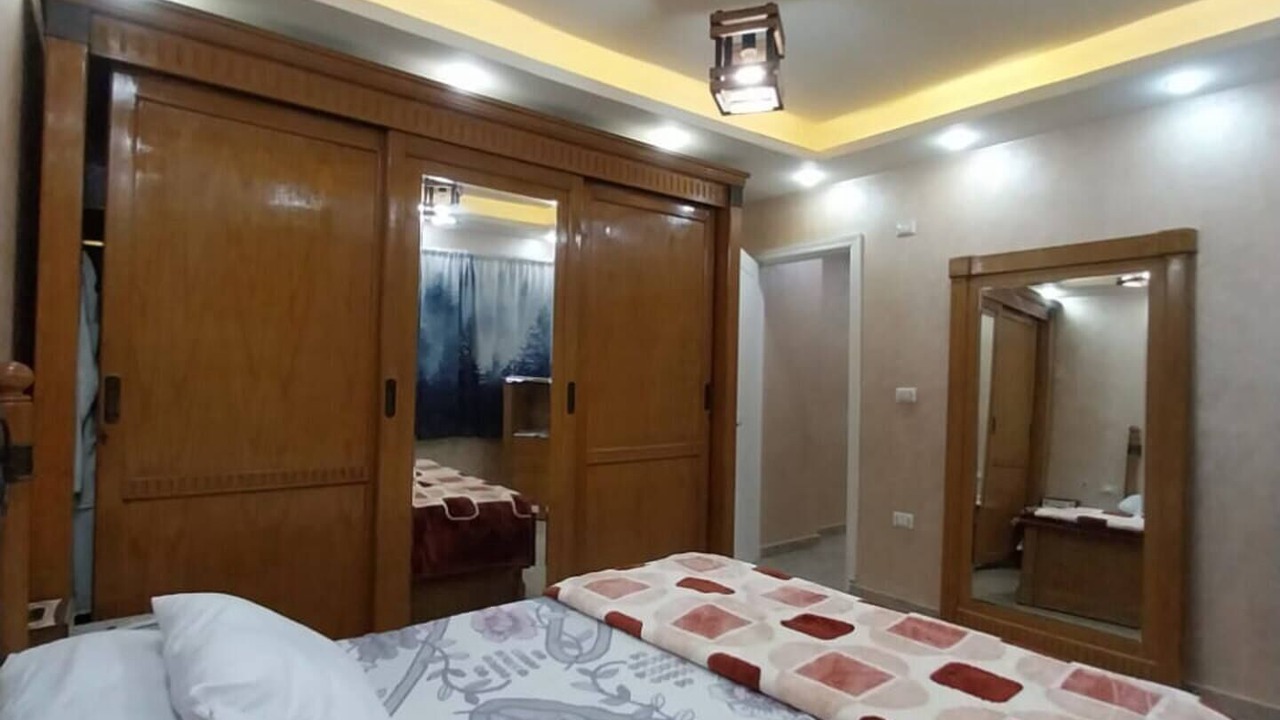 Photo of Bedroom in Pyramids Gardens