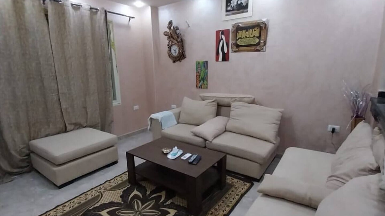 Photo of Livingroom in Pyramids Gardens