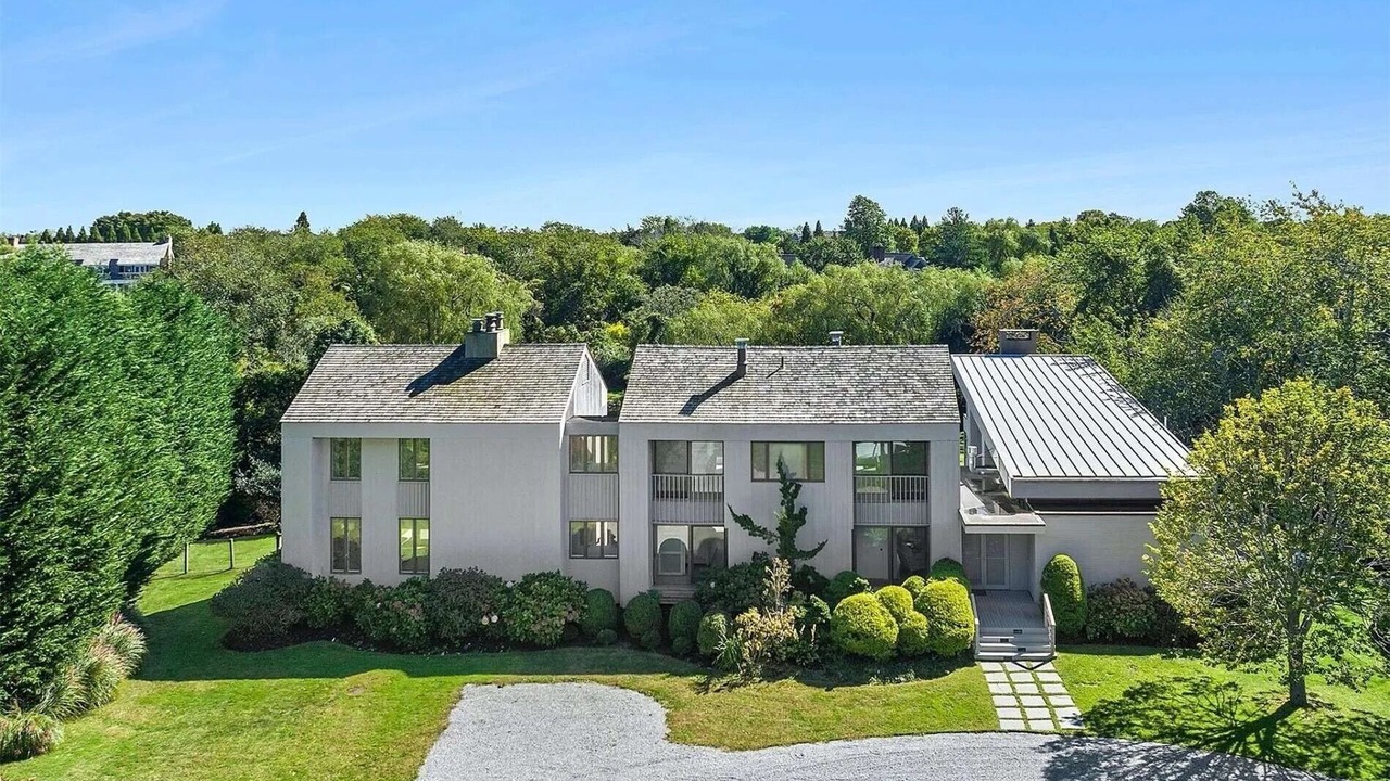 Photo of Outdoor in Water Mill