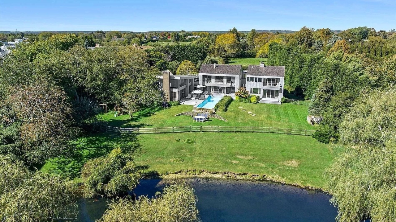 Photo of Outdoor in Water Mill