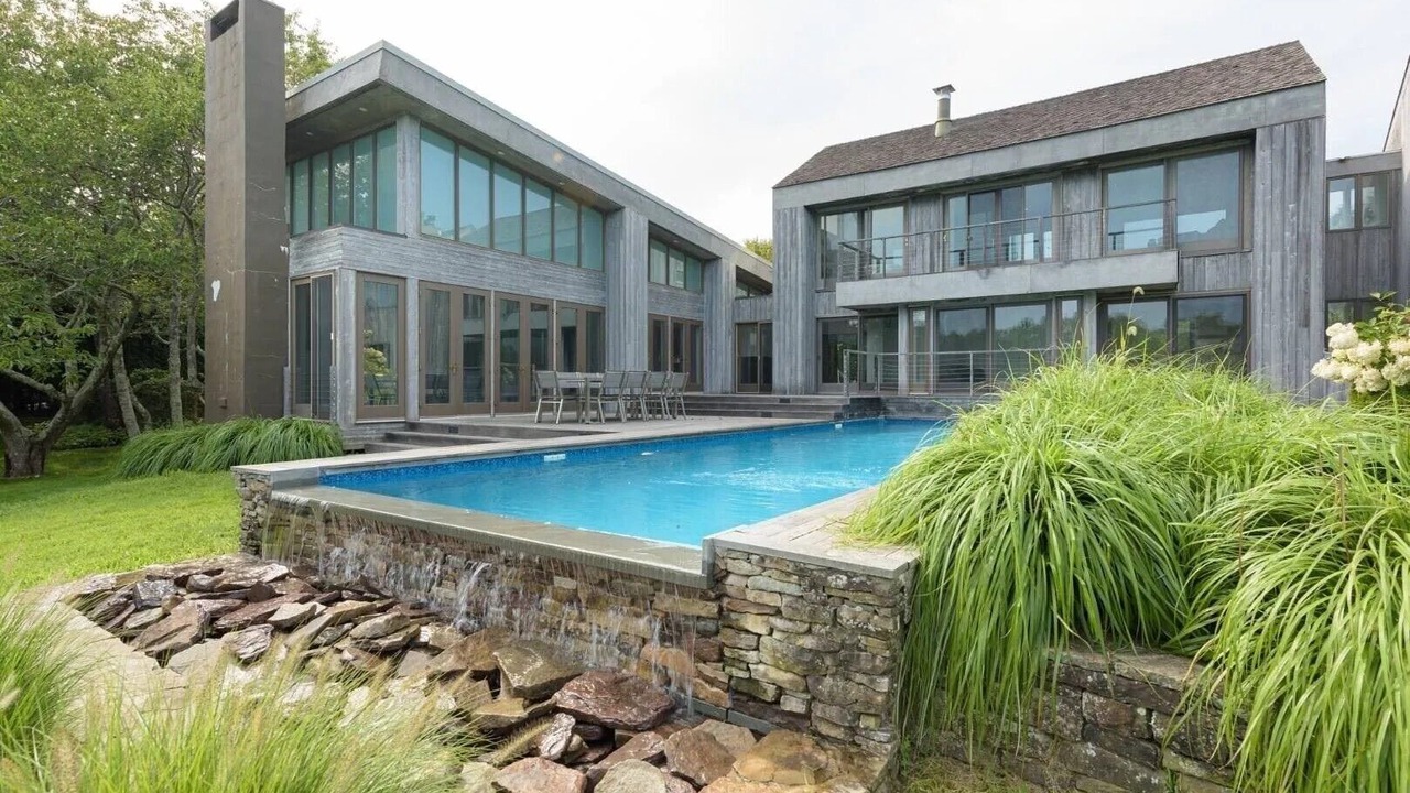 Photo of Outdoor in Water Mill