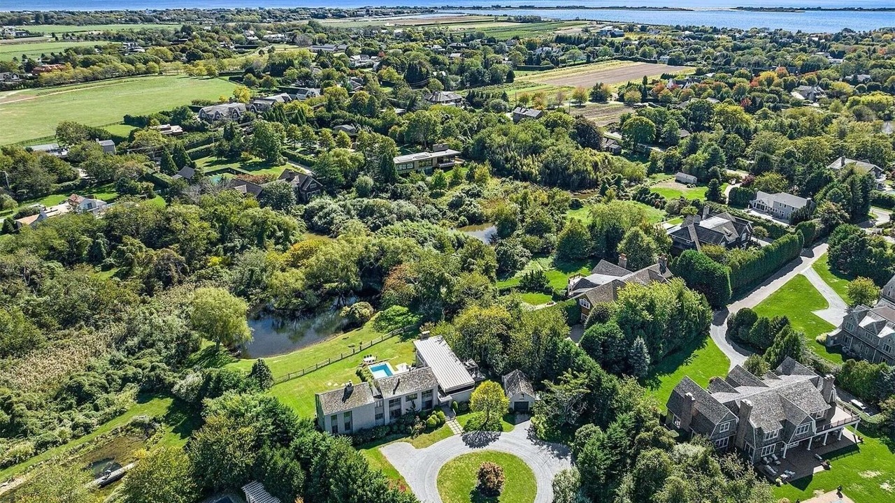Photo of Outdoor in Water Mill