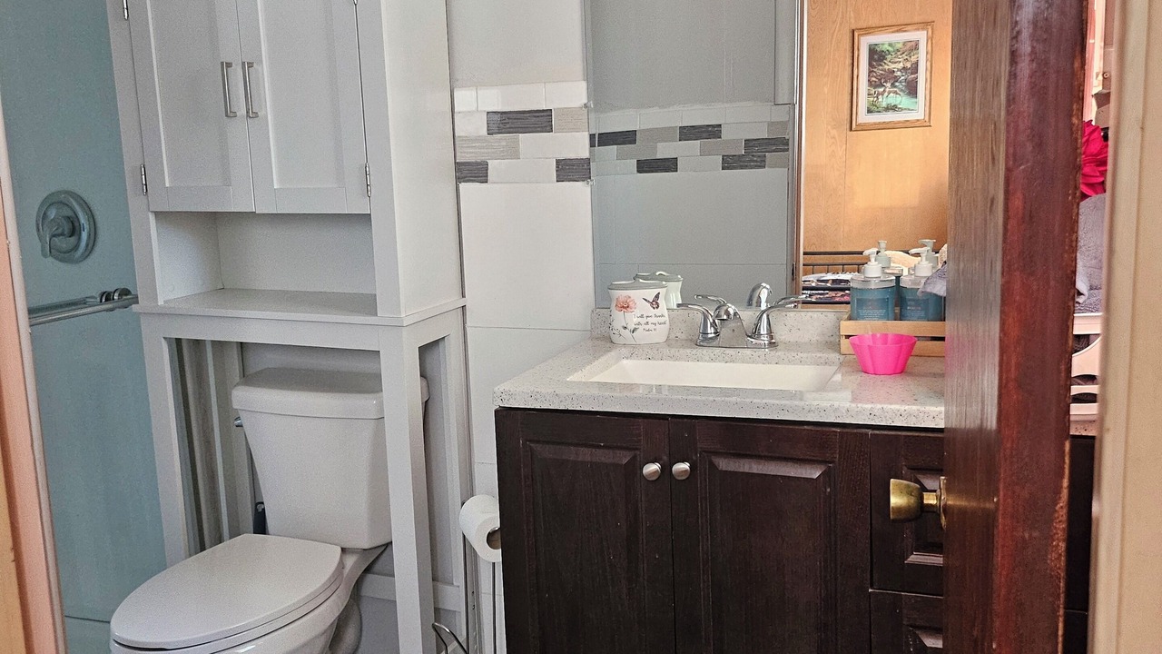 Photo of Bathroom in Lynn