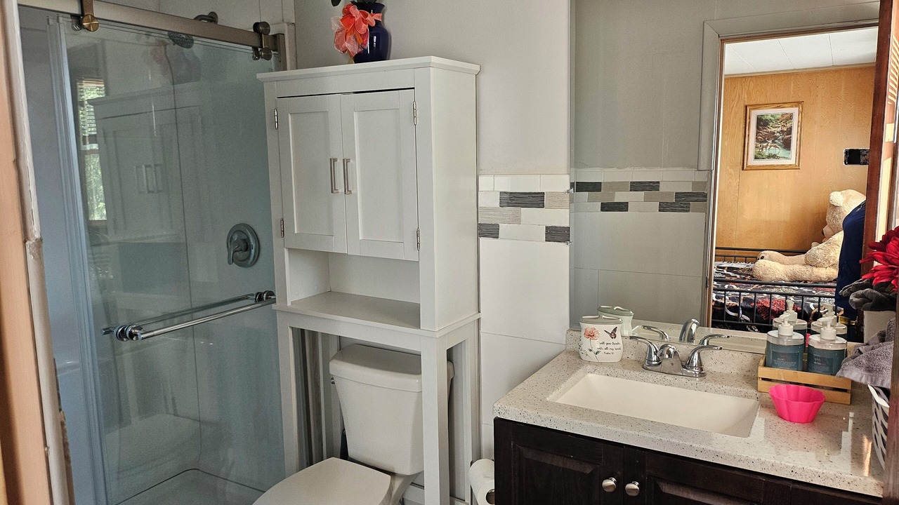 Photo of Bathroom in Lynn