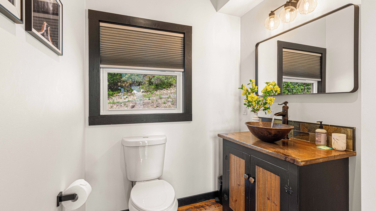 Photo of Bathroom in McGaheysville