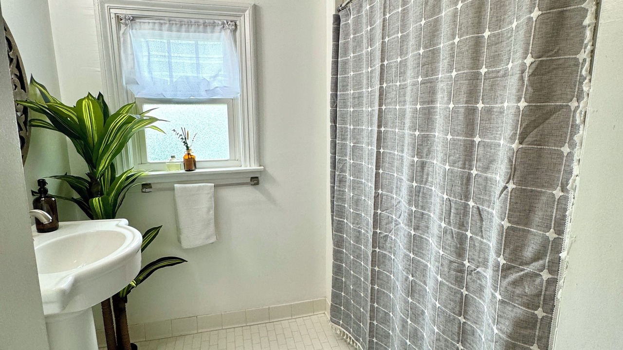 Photo of Bathroom in Aurora