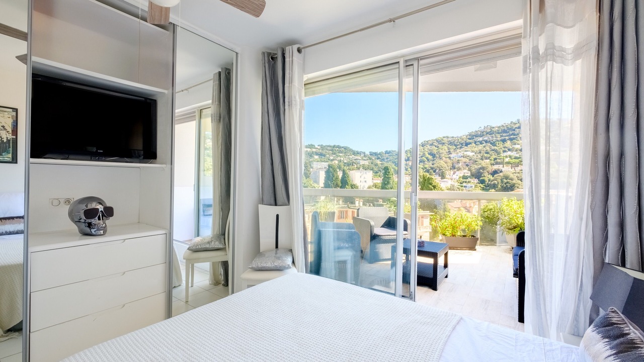 Photo of Bedroom in California - Pezou