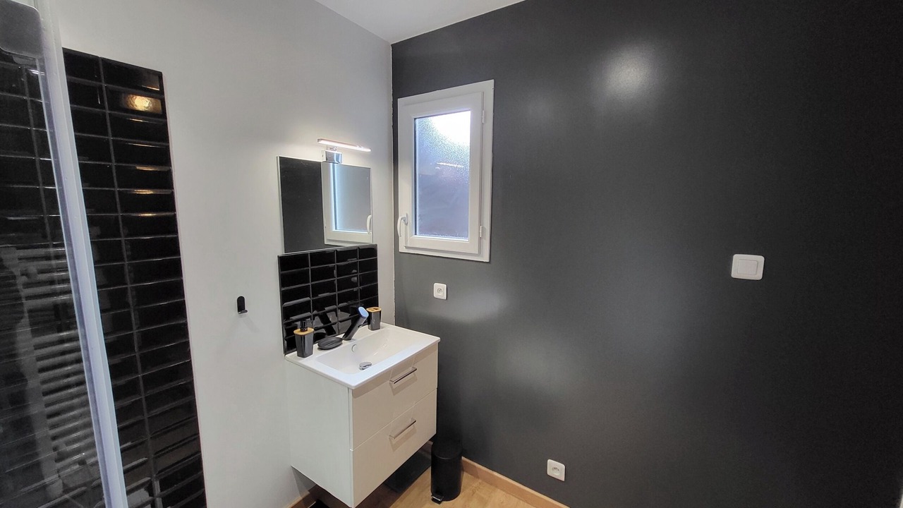 Photo of Bathroom in Matignon