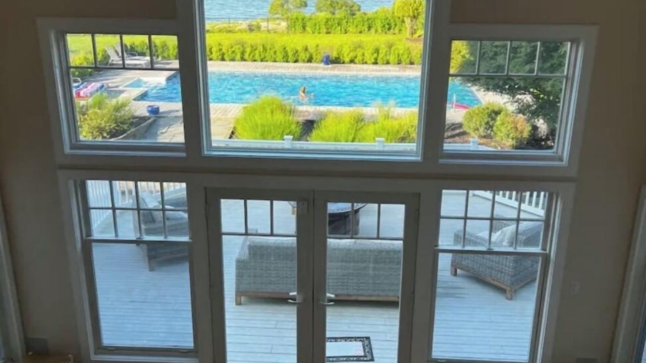 Photo of Livingroom in Shinnecock Hills