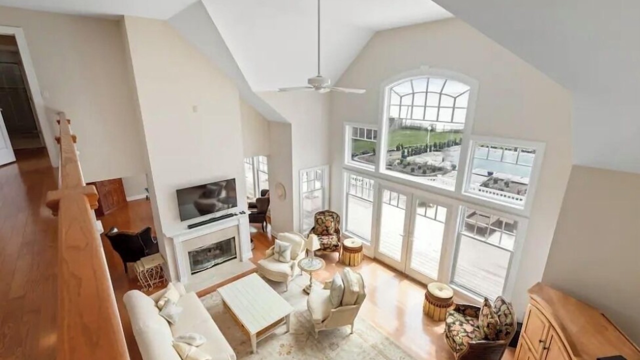 Photo of Livingroom in Shinnecock Hills