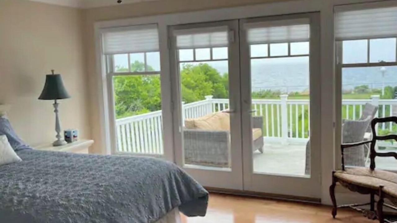 Photo of Bedroom in Shinnecock Hills