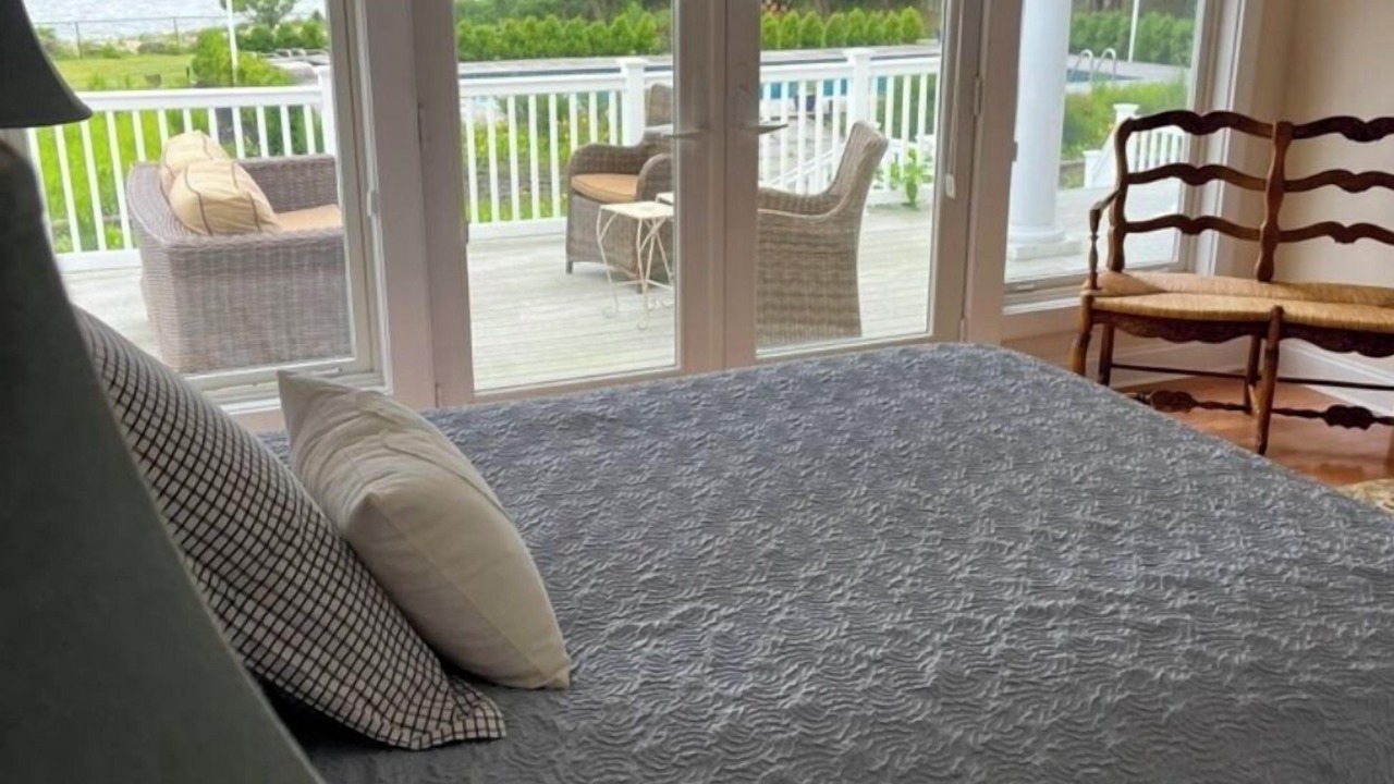 Photo of Bedroom in Shinnecock Hills