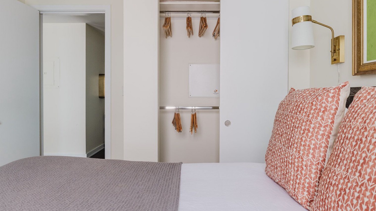 Photo of Bedroom in Theatre District