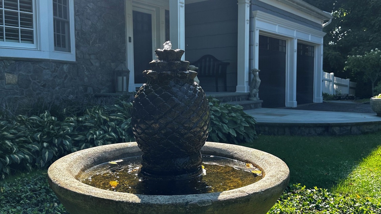 Photo of Outdoor in Centerport