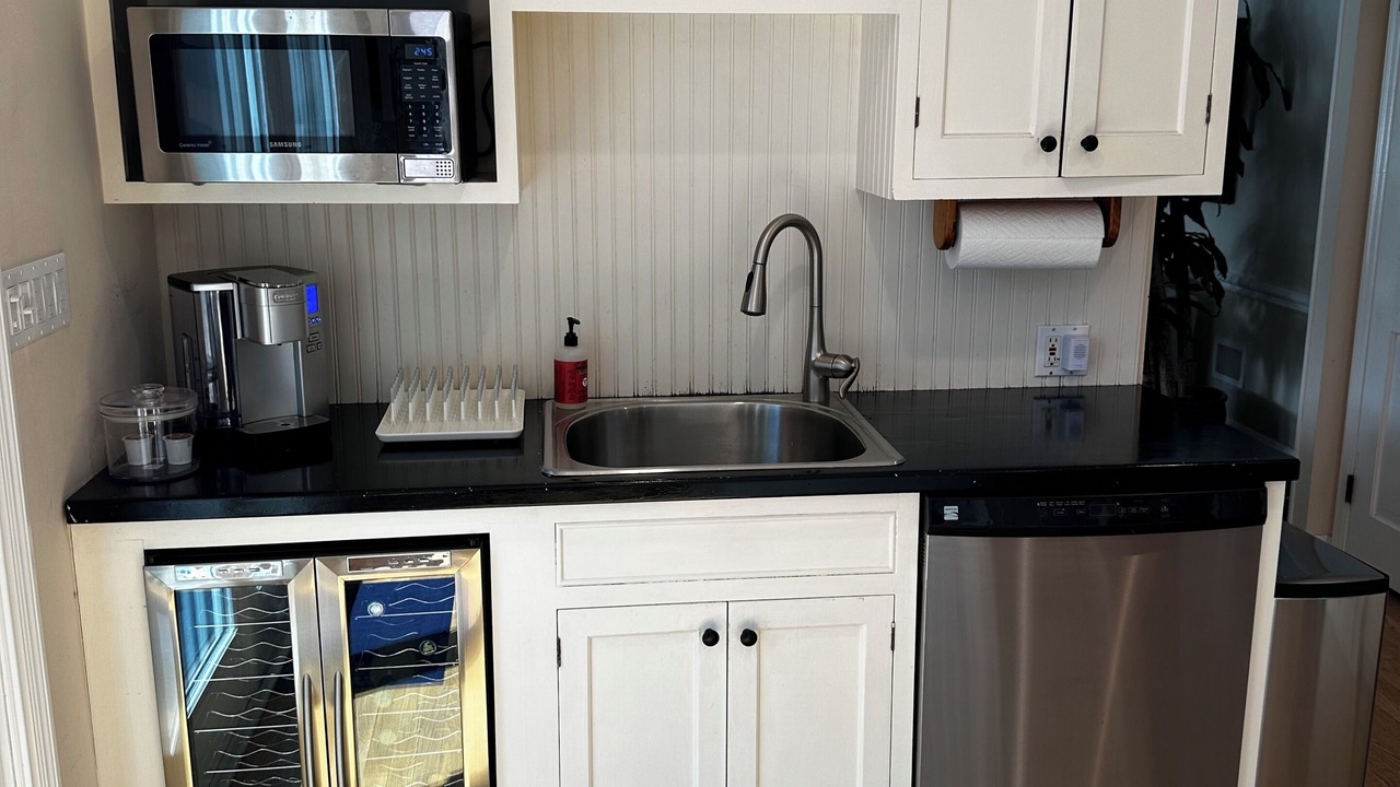 Photo of Kitchen in Centerport