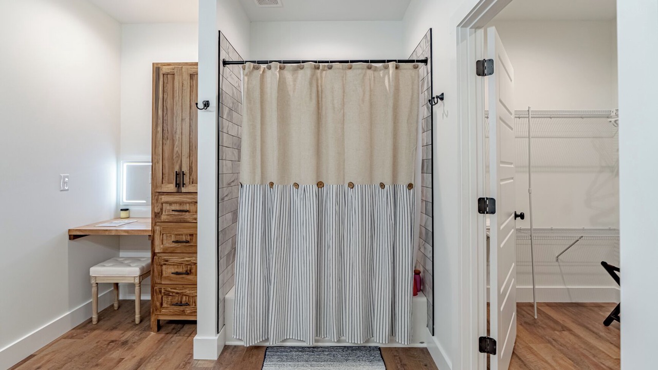Photo of Bathroom in Falls of Rough