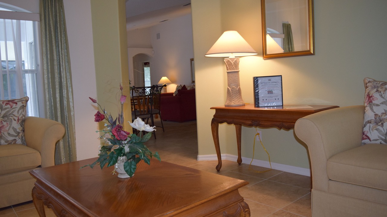 Photo of Livingroom in Orange Tree