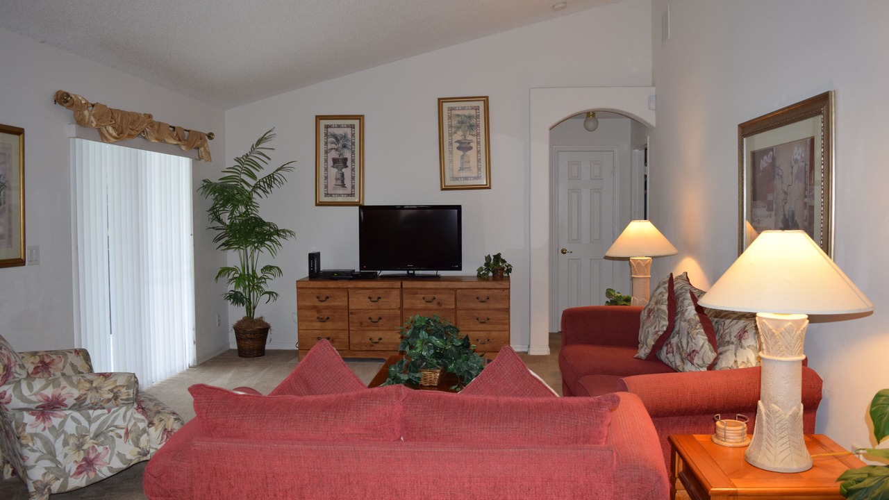 Photo of Livingroom in Orange Tree