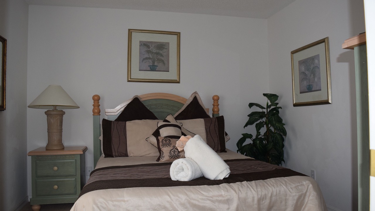 Photo of Bedroom in Orange Tree